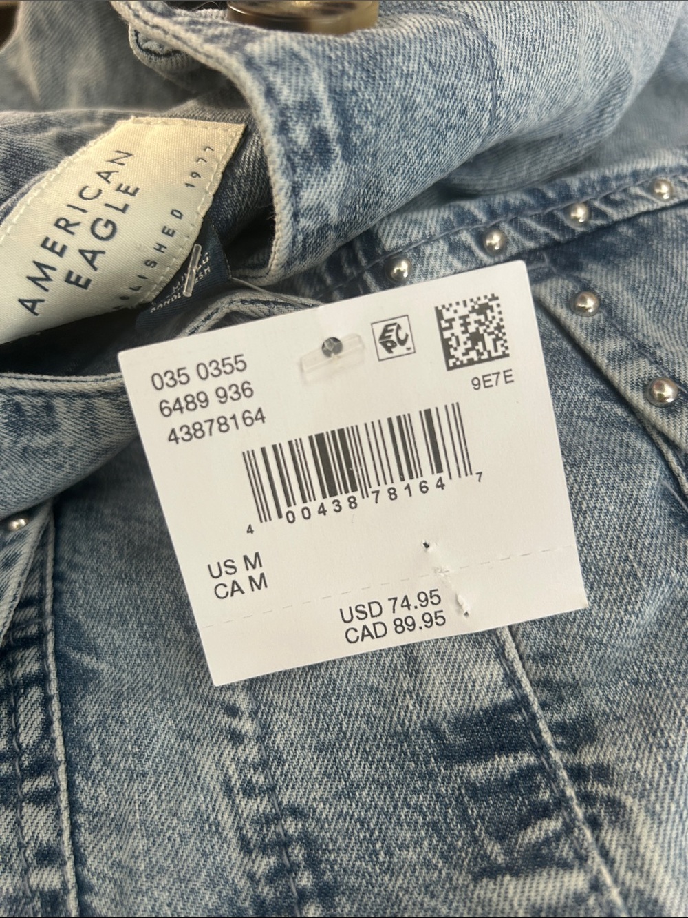 NWT AE Studded Light Wash Denim Button-Up Shirt Jacket - Picture 9 of 9
